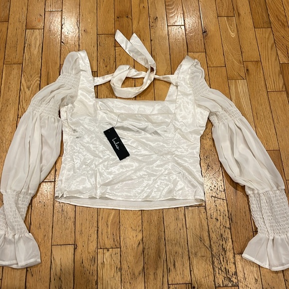 LULUS Style Streak ivory satin square neck tie-back long sleeve top. NWT Size S. - Picture 12 of 13